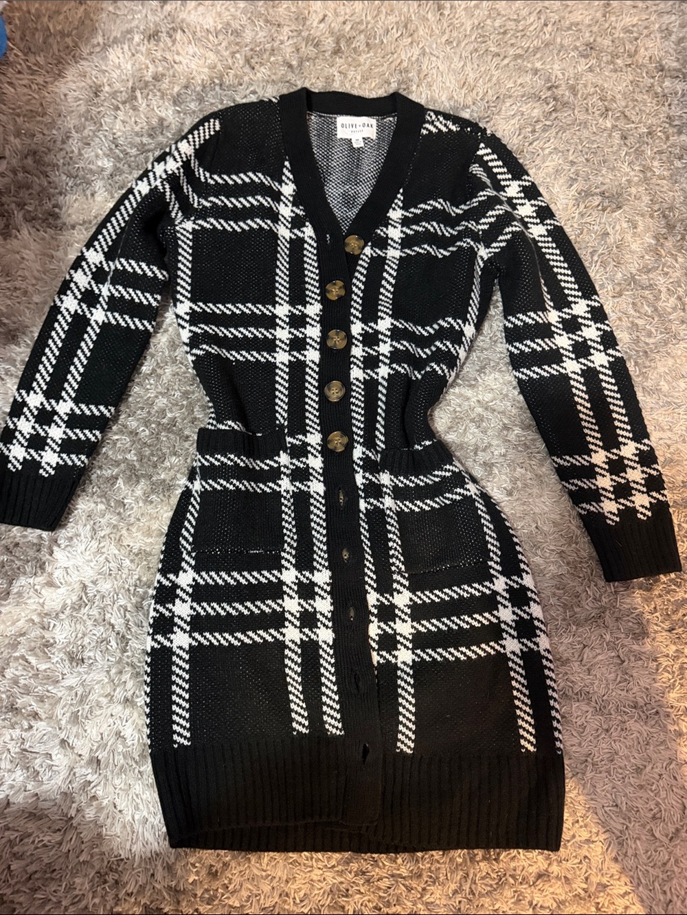 Olive & Oak Black and White Plaid Long Cardigan